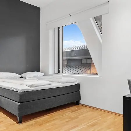 Modern With Rooftop Terrace And Stunning Views 公寓