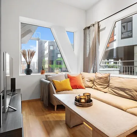 Modern With Rooftop Terrace And Stunning Views Apartament