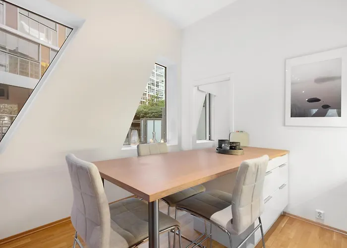 شقة Modern With Rooftop Terrace And Stunning Views برغن